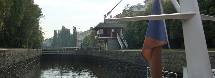 "Schleuse in Prag 5 Smichov "
